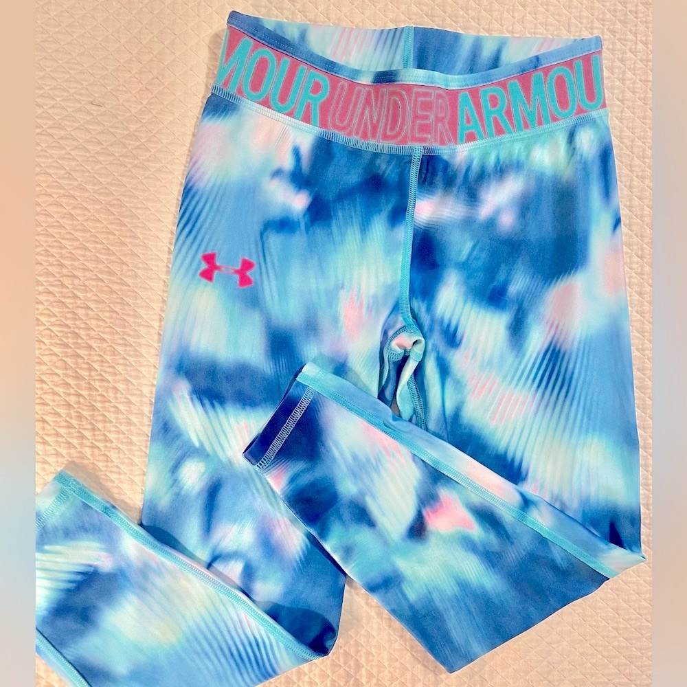 Girl’s Under Armour Leggings (M)